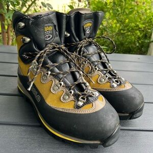 Asolo Titan GV US 11